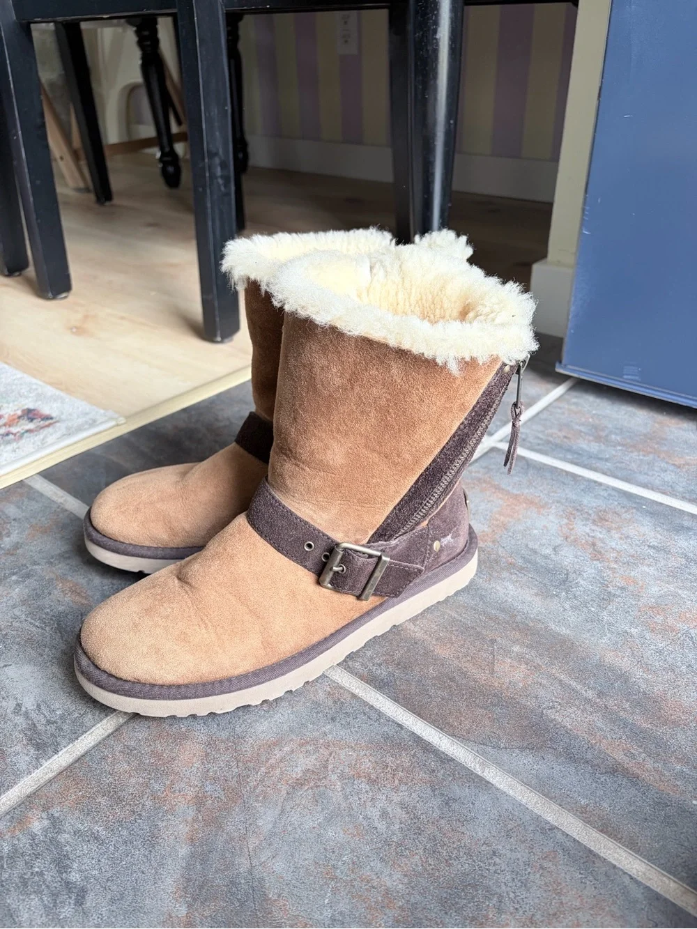 UGG warm shearling